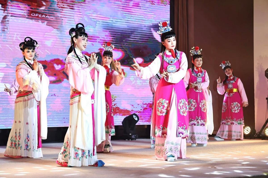 Cultural gala concludes 