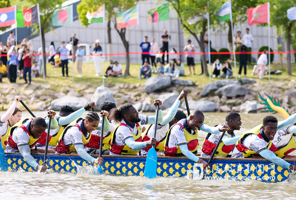 21025_7c7ff776-b2b4-4426-95a7-8b2522eb2d2c_batchwm.png 21025_7c7ff776-b2b4-4426-95a7-8b2522eb2d2c_batchwm.png