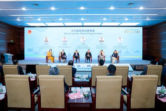 【上海海洋大学】印尼留学生参加中国-东盟青年海洋合作圆桌会