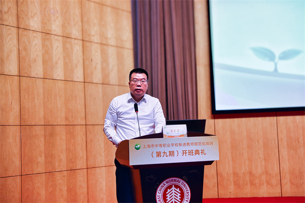 孙真荣_副本.jpg 孙真荣_副本.jpg