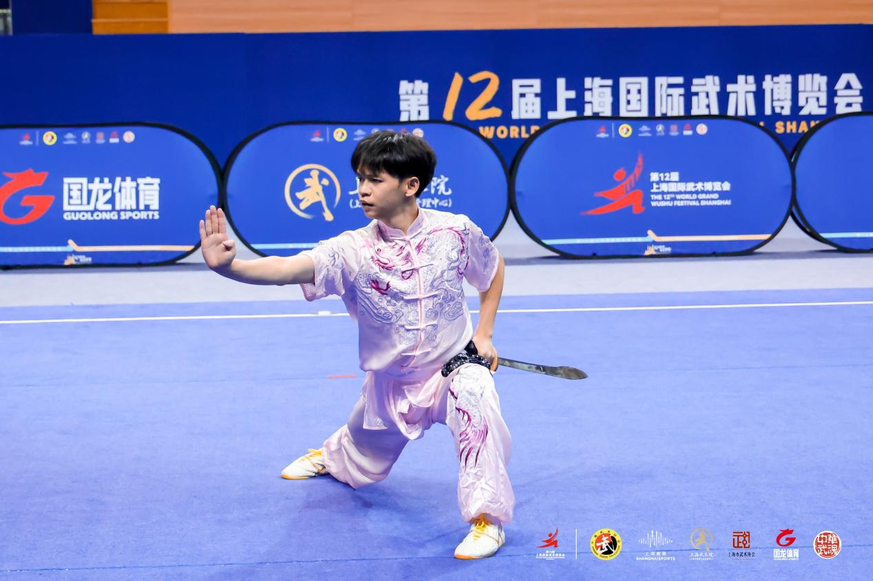 自马来西亚黄熙耀