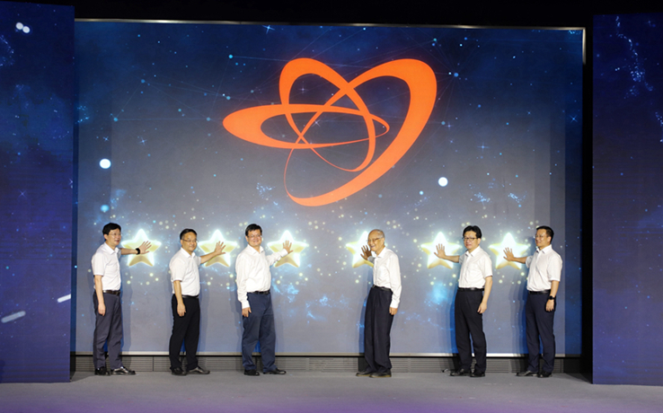 领导嘉宾共同启动青博会开幕式.jpg 领导嘉宾共同启动青博会开幕式.jpg