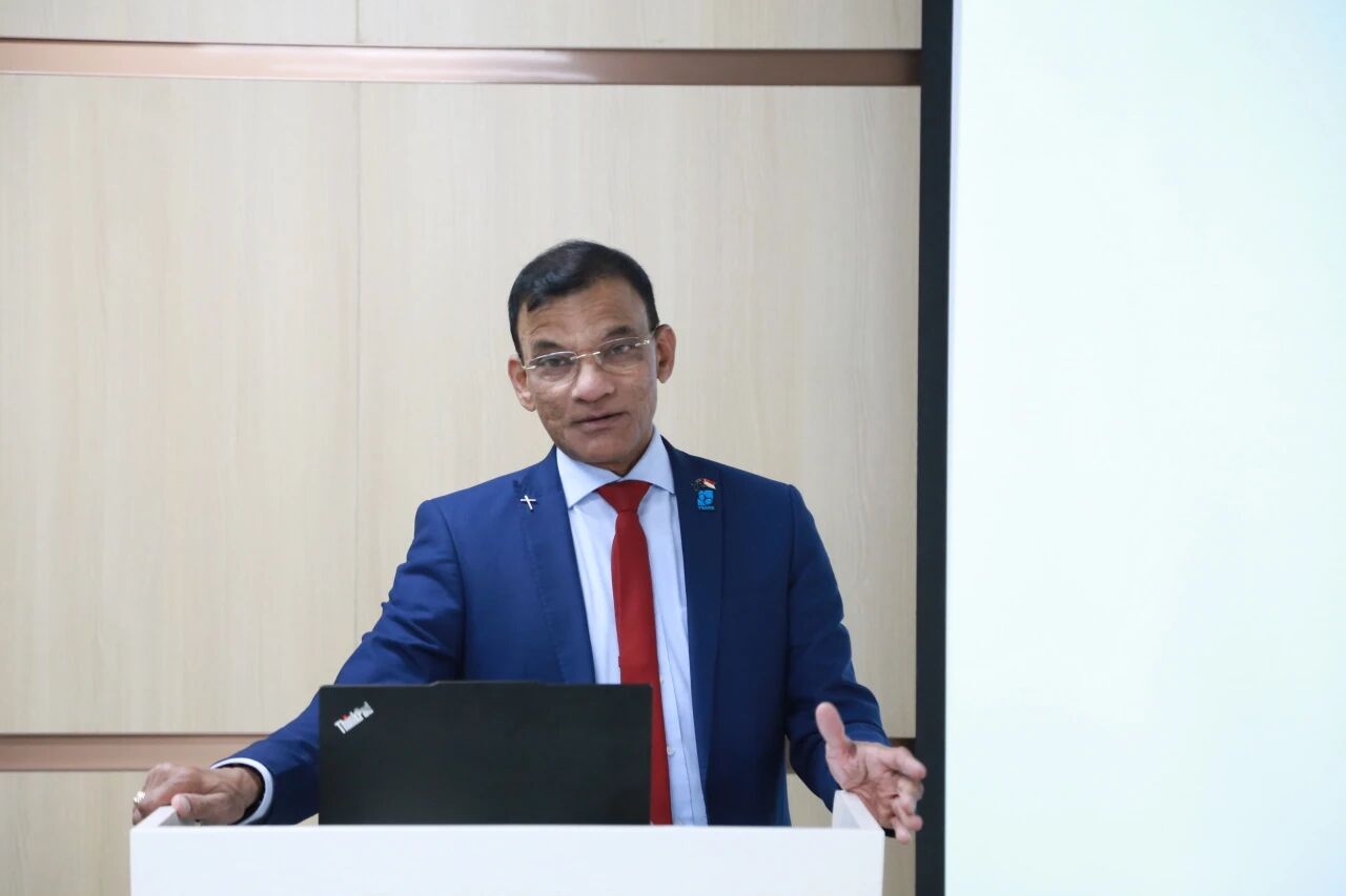 澳洲纽卡斯尔大学学术委员会主席兼校董会成员Marcus Craig Rodrig博士