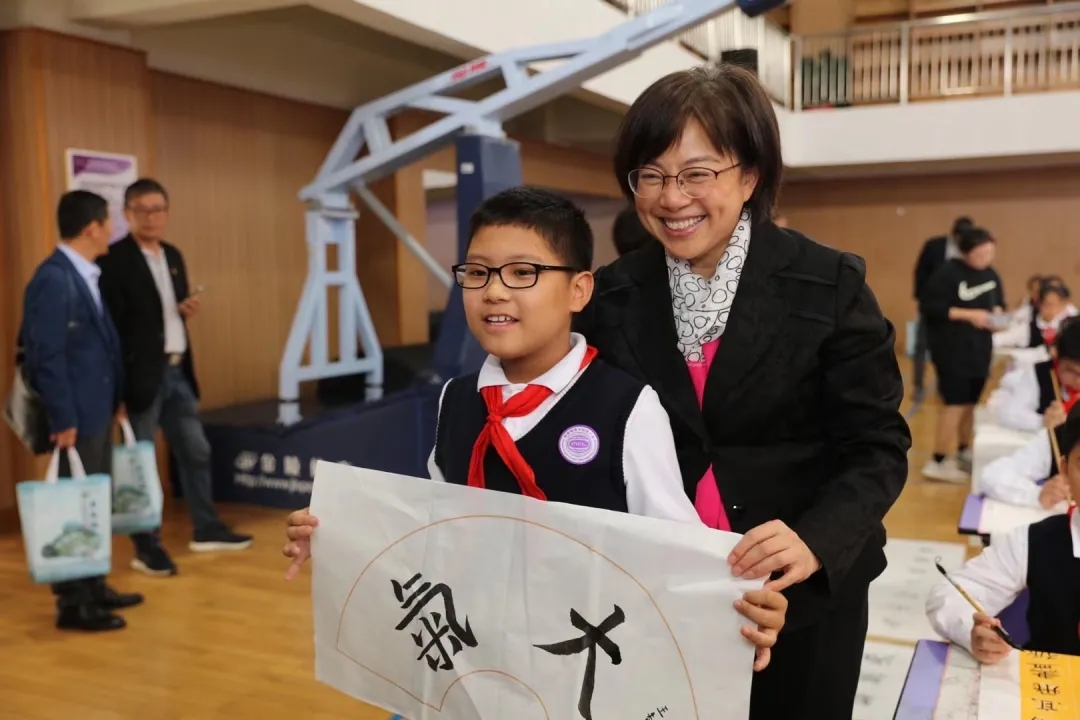 640 640.webp (8).jpg