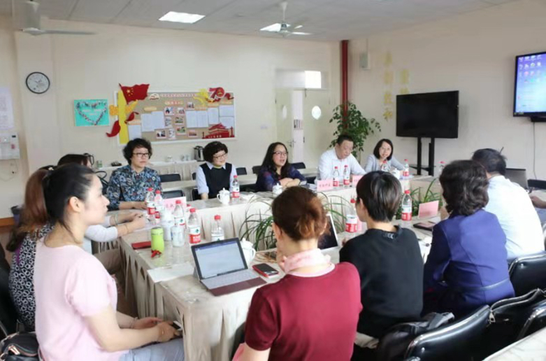 听取各方代表意见