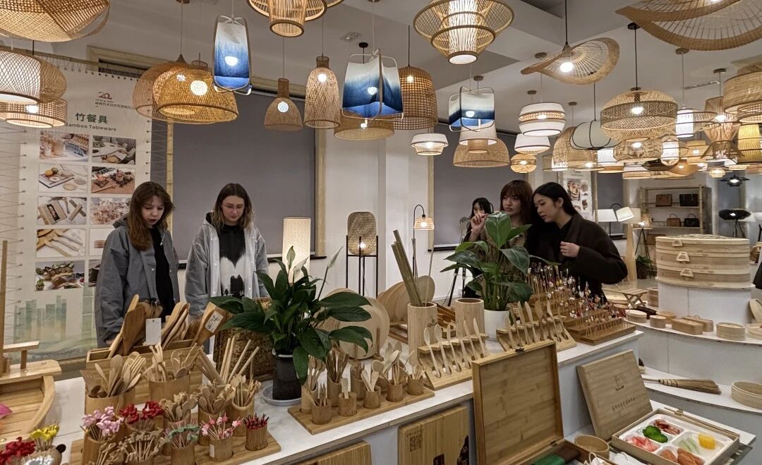 参访浙江峰晖竹木制品有限公司