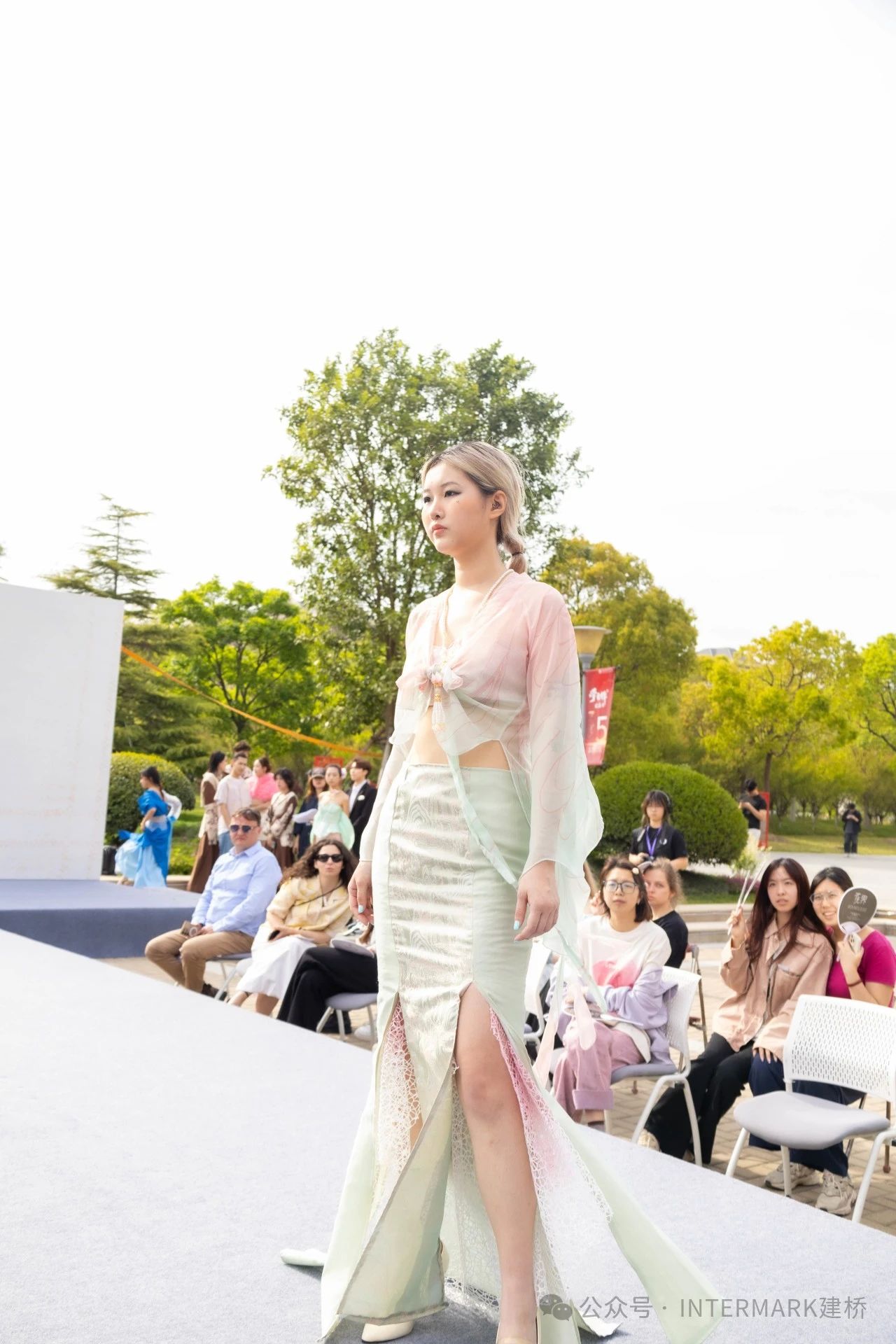 微信图片_20250427111352.jpg 微信图片_20250427111352.jpg