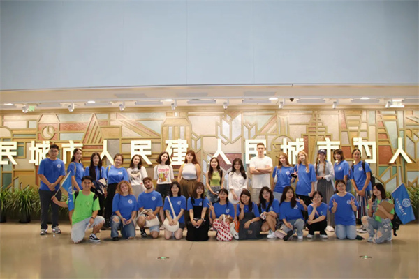 上海一日.jpg 上海一日.jpg